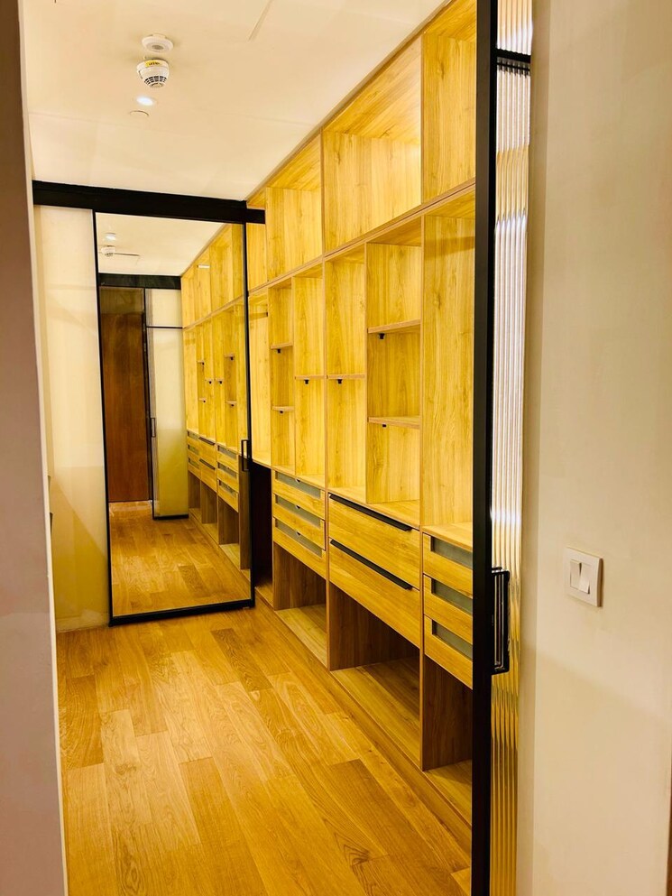 Kitchen, embassy-lake-terrace 3 Bedroom 3913 Sq.Ft. Apartment In Hebbal Bangalore 8910657