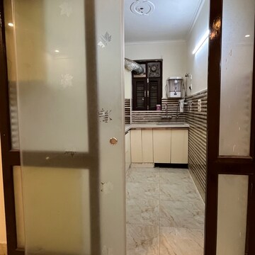 Kitchen in 3 BHK Builder Floor at Gaurav Estates Unique Floors, Sector 42 – for Sale