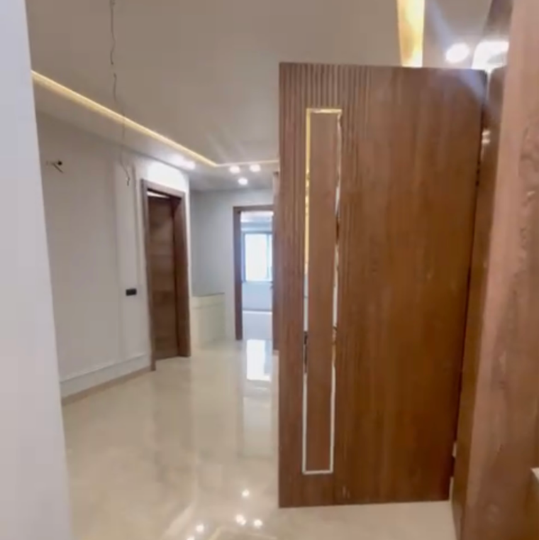 Room, ansal-api-esencia 4 Bedroom 251 Sq.Yd. Builder Floor In Sector 67 Gurgaon 8910661