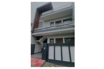4 BHK Independent House For Sale in Dashmesh Nagar