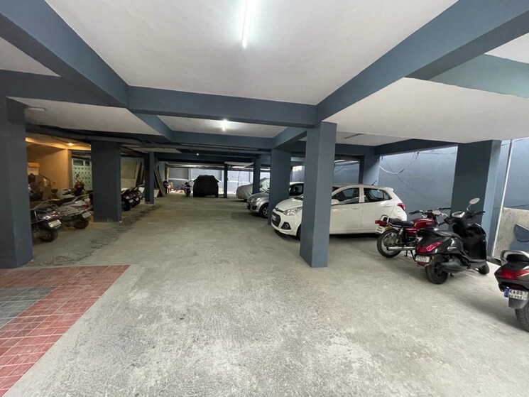  Parking, banashankari 3rd stage 2 Bedroom 956 Sq.Ft. Apartment In Banashankari 3rd Stage Bangalore 8910617