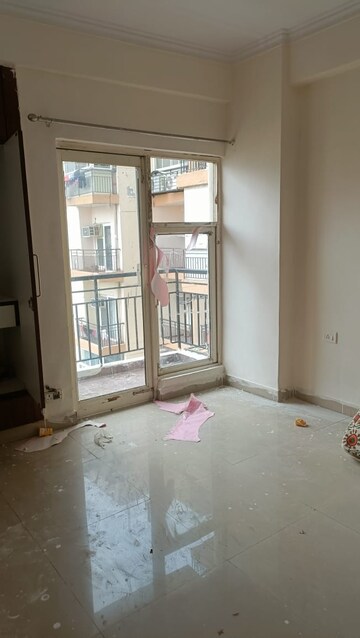Room in 4 BHK Apartment at Aditya Mega City, Vaibhav Khand – for Sale