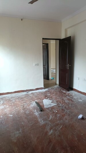 Room in 4 BHK Apartment at Aditya Mega City, Vaibhav Khand – for Sale