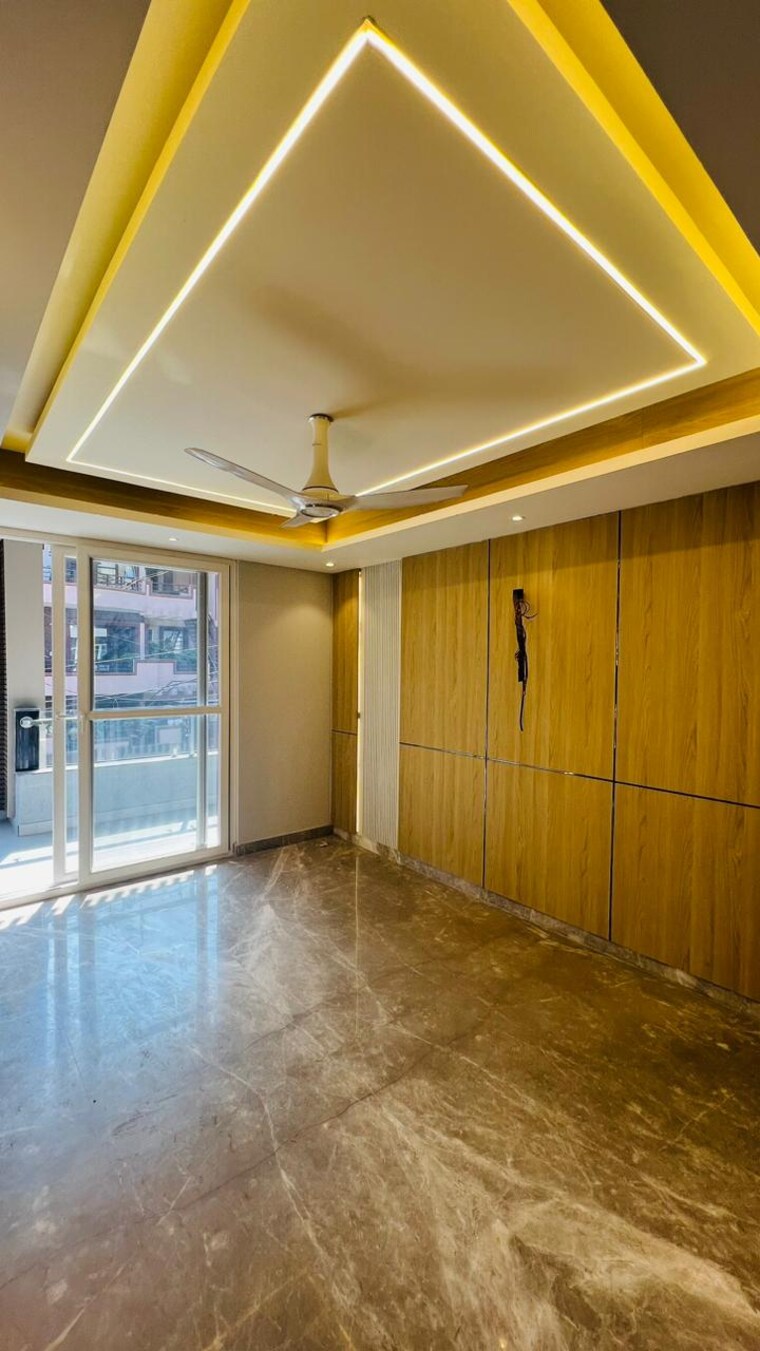 Room, ss-mayfield-gardens 4 Bedroom 287 Sq.Yd. Builder Floor In Sector 51 Gurgaon 8910740