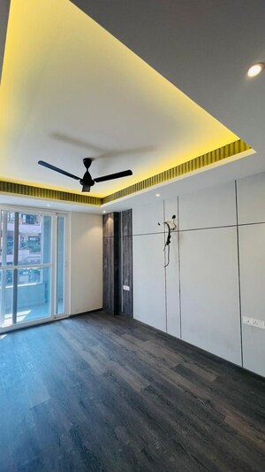 Room in 4 BHK Builder Floor at SS Mayfield Gardens, Sector 51 – for Sale