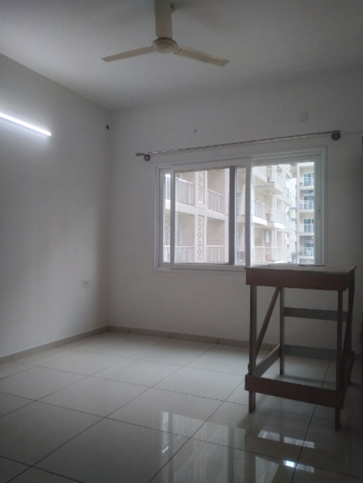 Room, l-t-raintree-boulevard 3 Bedroom 1655 Sq.Ft. Apartment In Hebbal Bangalore 8910843