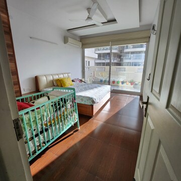 Balcony in 4 BHK Apartment at Varun C.G.H Society, Sector 52 – for Rent