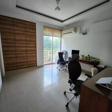 Team Area in 4 BHK Apartment at Varun C.G.H Society, Sector 52 – for Rent