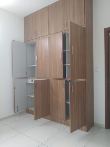 Room in 3 BHK Apartment at L&T Raintree Boulevard, Hebbal – for Rent