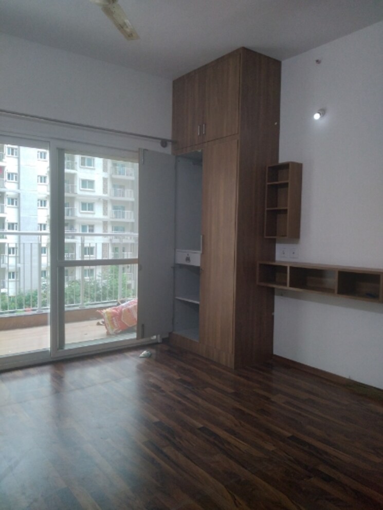 Room, l-t-raintree-boulevard 3 Bedroom 1655 Sq.Ft. Apartment In Hebbal Bangalore 8910843