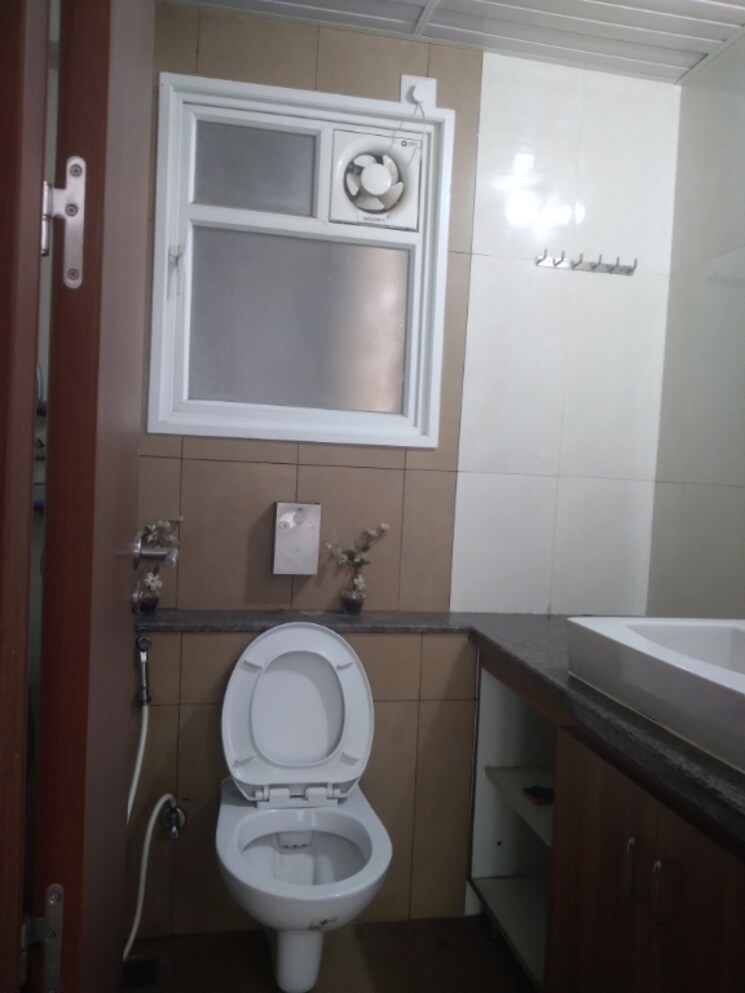 Bathroom, l-t-raintree-boulevard 3 Bedroom 1655 Sq.Ft. Apartment In Hebbal Bangalore 8910843