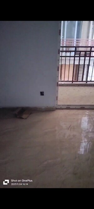 Room in 3 BHK Apartment at SLF Anushree, Sector 75 – for Sale