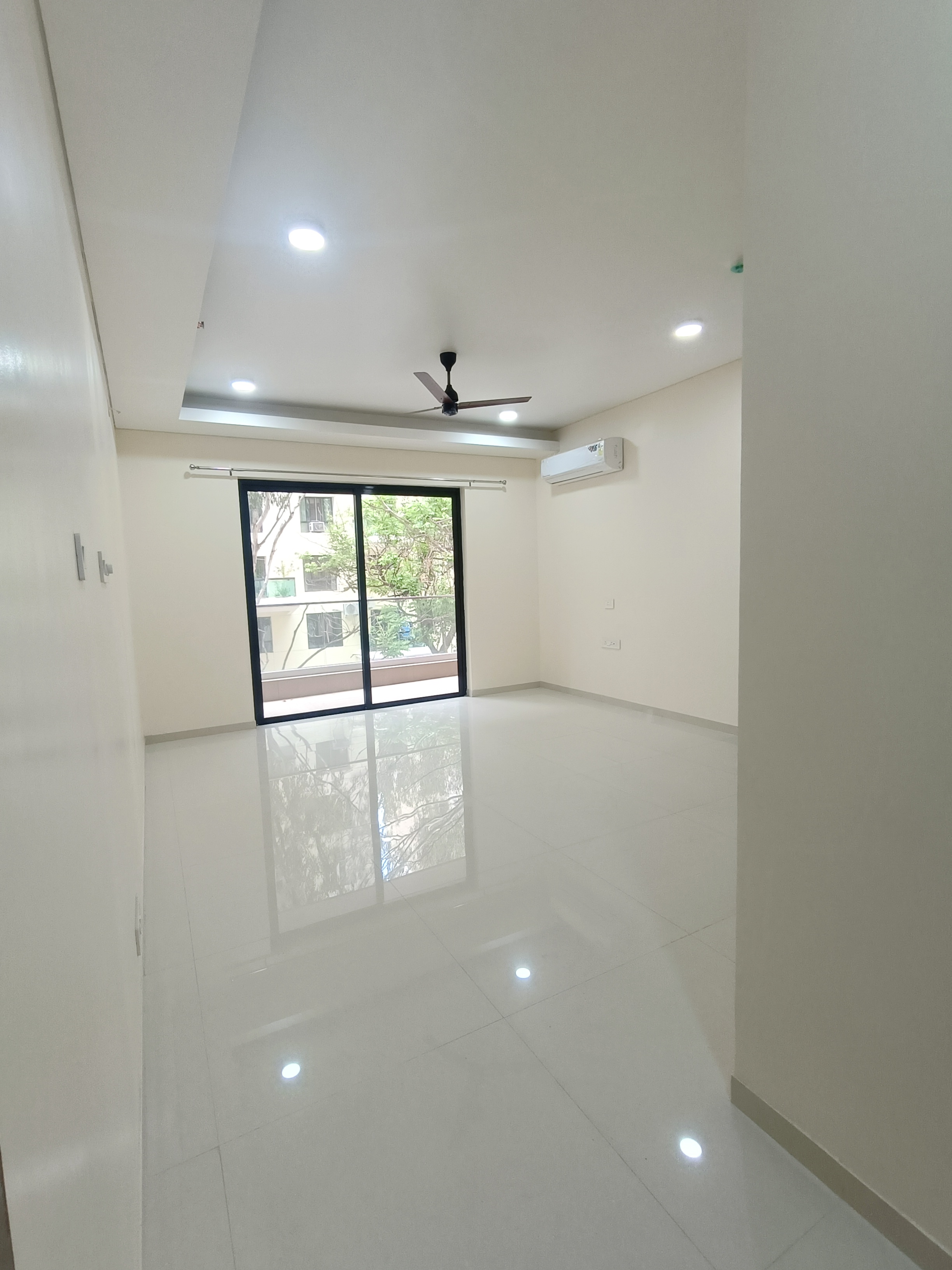 3 BHK + Pooja Room Apartment For Rent in Supreme Belmac Residences