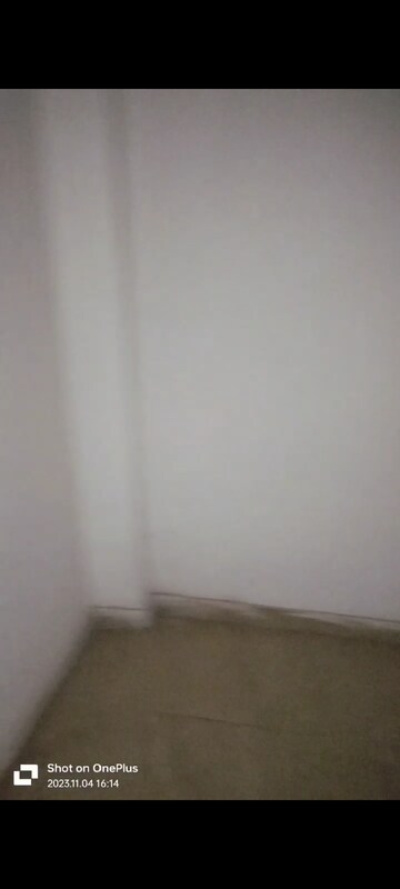 Room in 3 BHK Apartment at SLF Anushree, Sector 75 – for Sale