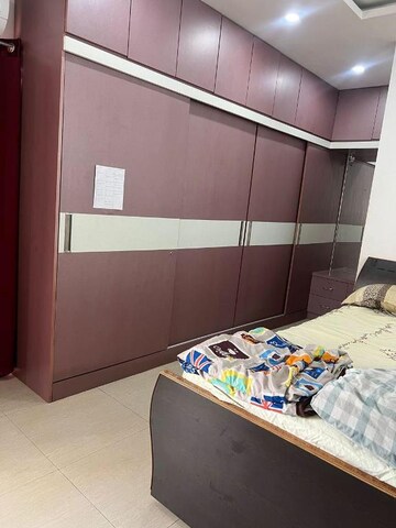 Bedroom in 4 BHK Apartment at Benson Town – for Rent