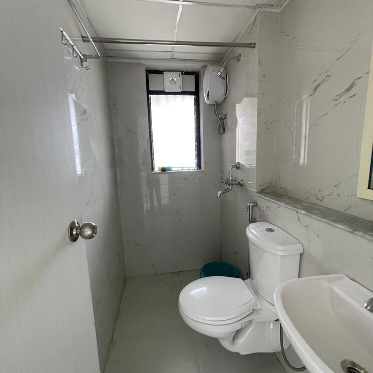 Bathroom, runwal-gardens-phase-i 2 Bedroom 670 Sq.Ft. Apartment In Kalyan Shilphata Road Thane 8910842