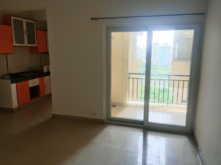 Room, paramount-floraville 2 Bedroom 1045 Sq.Ft. Apartment In Sector 137 Noida 8910864