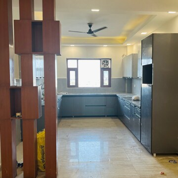 Kitchen in 3 BHK Builder Floor at Gaurav Estates Unique Floors, Sector 42 – for Sale