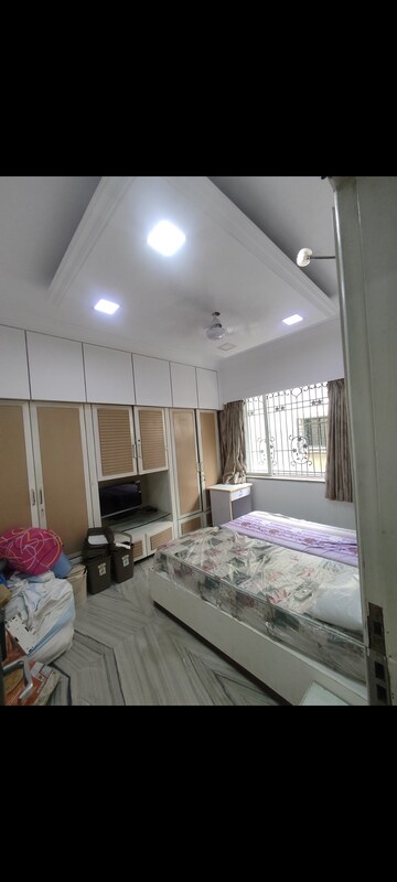 Bedroom in 2 BHK Apartment at Kunj Vihar Vile Parle West, Vile Parle West – for Rent
