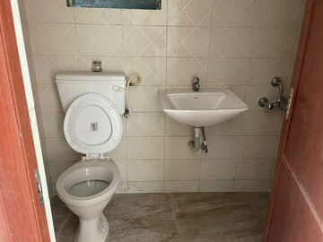 Bathroom in 2 BHK Apartment at Hiraco Eminence, Mira Road – for Rent