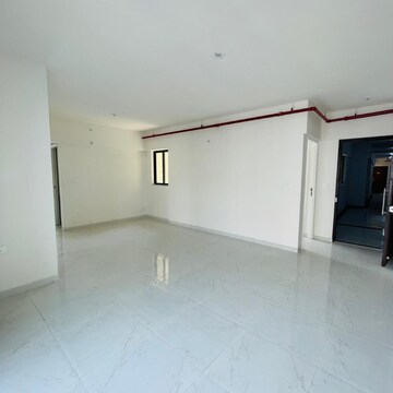Room in 3 BHK Apartment at Runwal Gardens Phase I, Kalyan Shilphata Road – for Rent