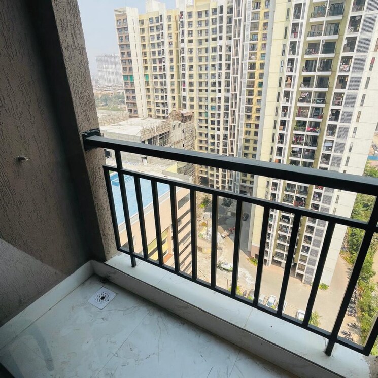 Balcony, runwal-gardens-phase-i 3 Bedroom 904 Sq.Ft. Apartment In Kalyan Shilphata Road Thane 8910887