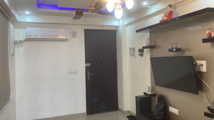 Master Bedroom, breez-flora-avenue-33 3 Bedroom 1510 Sq.Ft. Apartment In Sohna Sector 33 Gurgaon 8910953