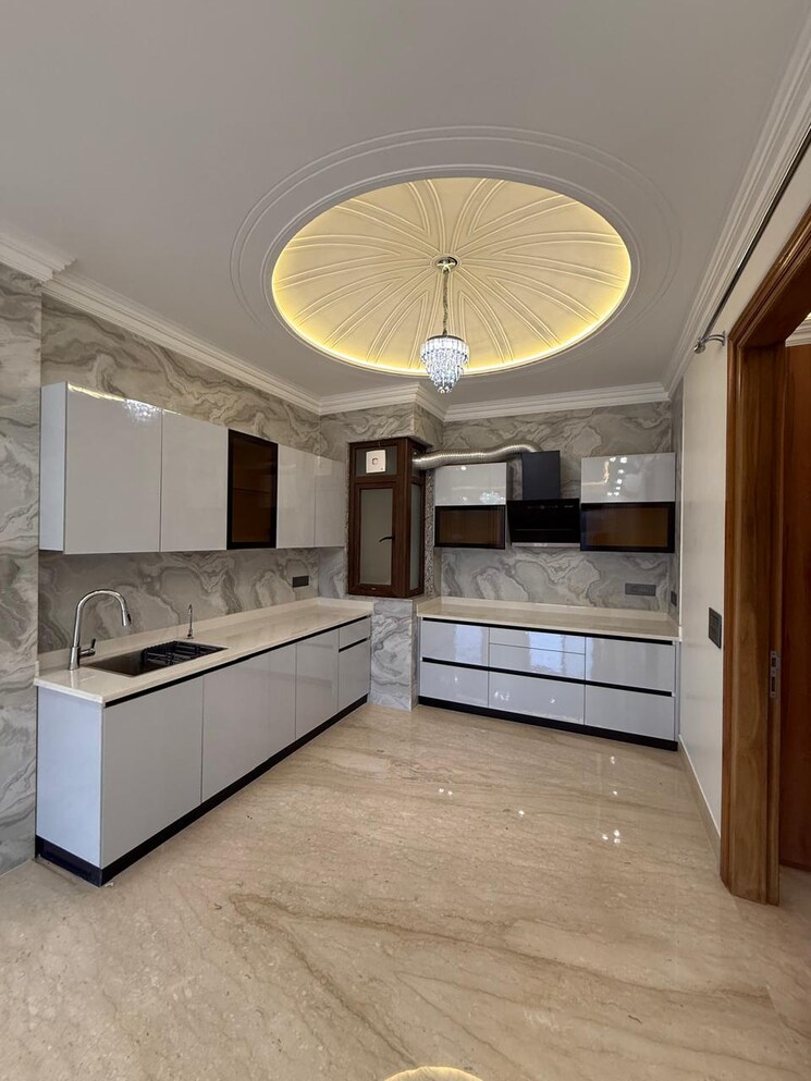 Kitchen, chittaranjan park 4 Bedroom 2600 Sq.Ft. Builder Floor In Chittaranjan Park Delhi 8910922