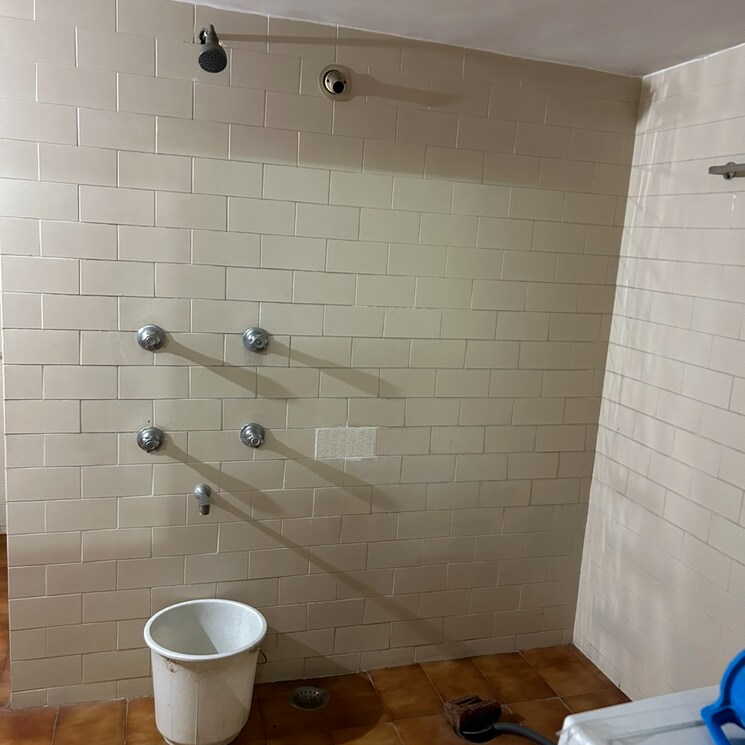 Bathroom, abhimanshree-society 1 RK 550 Sq.Ft. Independent House In Sakal Nagar Pune 8910963