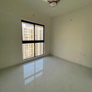 Room in 3 BHK Apartment at Runwal Gardens Phase I, Kalyan Shilphata Road – for Rent