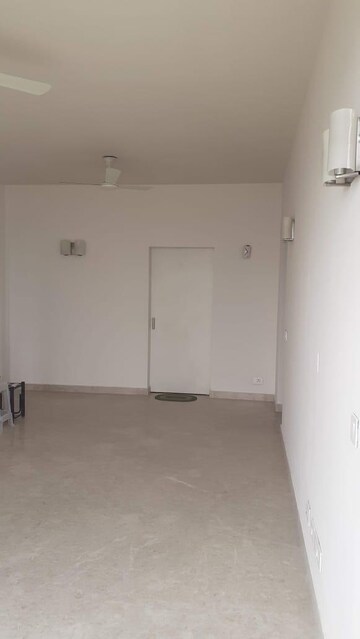 Room in 2 BHK Apartment at Shree Vardhman Mantra, Sector 67 – for Rent