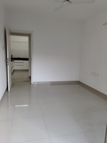 Room in 2 BHK Apartment at Bramhacorp F Residences, Kalyani Nagar – for Rent