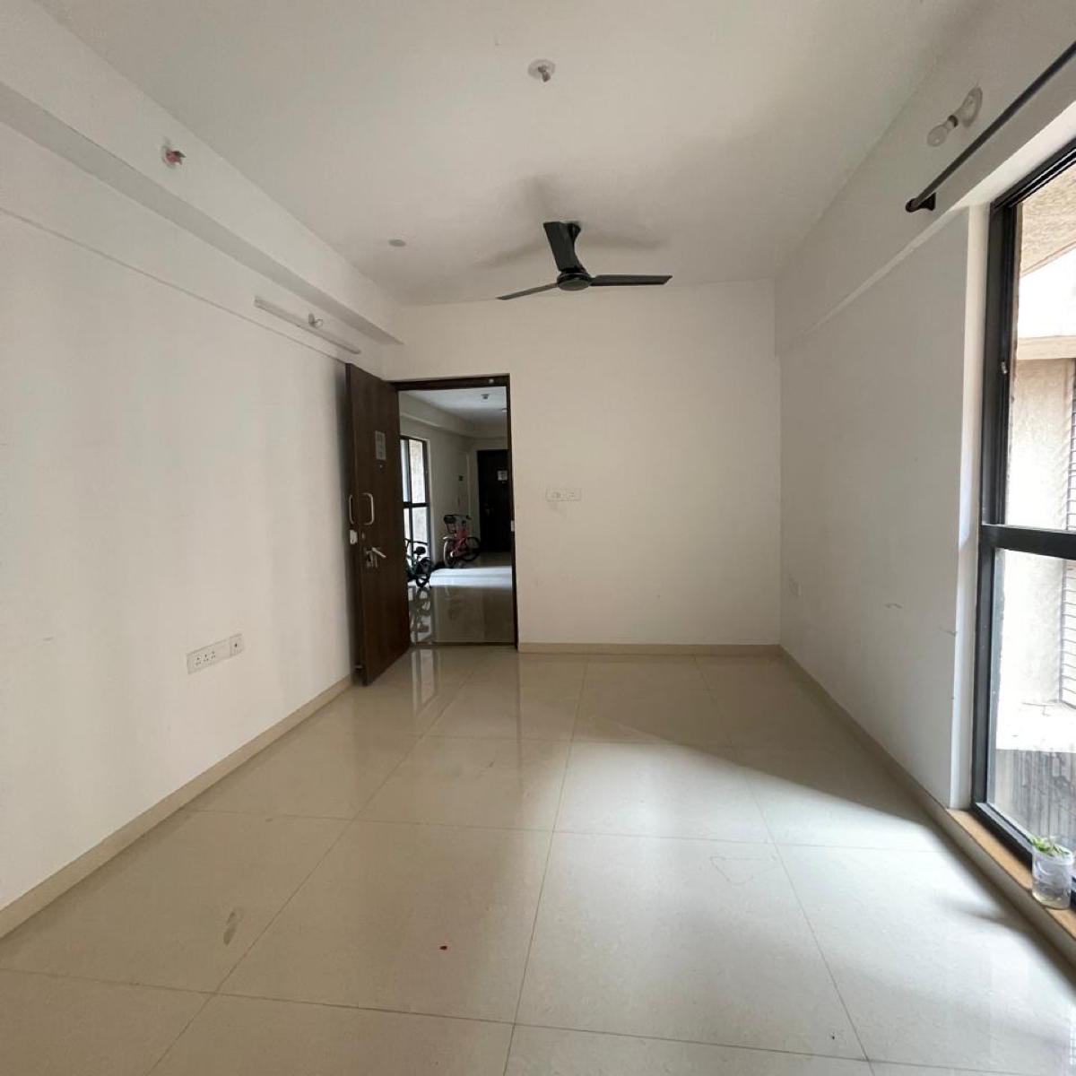 1 BHK Apartment For Rent in Lodha Downtown