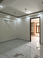 1 BHK + Servant Room 50 Sq.Yd. Builder Floor in Chattarpur