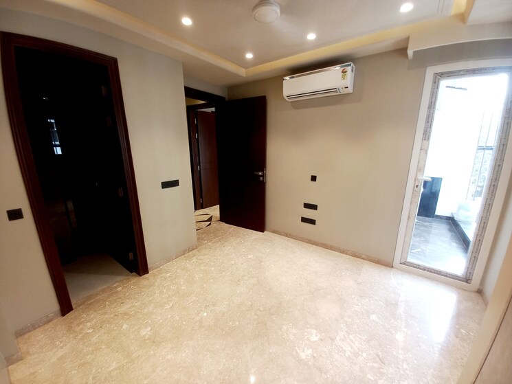 Room, safdarjung enclave 3 Bedroom 1350 Sq.Ft. Builder Floor In Safdarjung Enclave Delhi 8911069