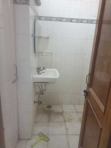 Bathroom in 3 BHK Independent House at Sector 19 – for Rent