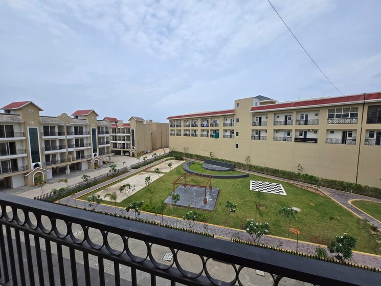 Exterior View, sbp-city-of-dreams-zirakpur 2 Bedroom 1250 Sq.Ft. Apartment In High Ground Zirakpur 8911134