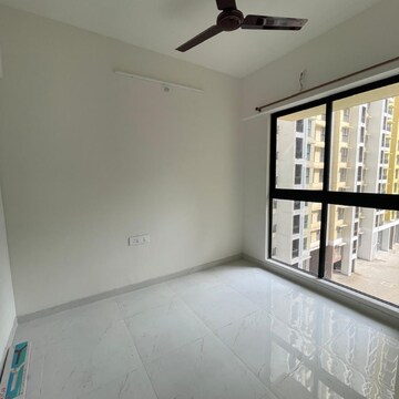 Room in 1.5 BHK Apartment at Runwal Gardens Phase 2, Kalyan Shilphata Road – for Rent