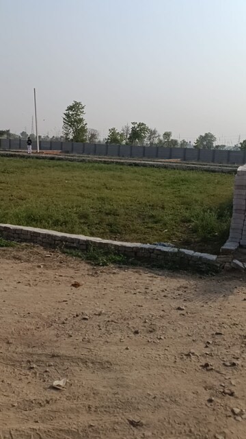  Plot For Sale in Gaur Yamuna City, Gaur Yamuna City