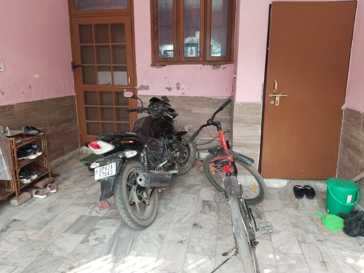  Parking, sitapur road 2 Bedroom 1200 Sq.Ft. Independent House In Sitapur Road Lucknow 8911097