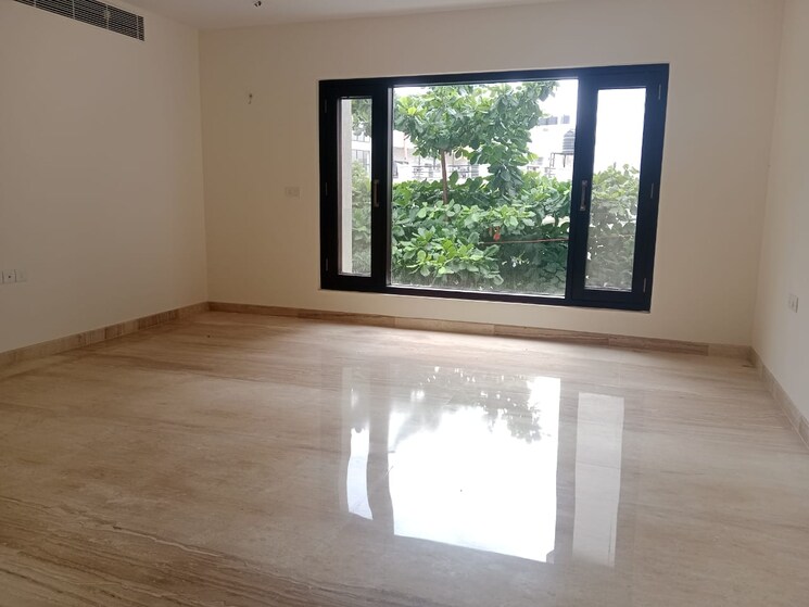 Room, embassy-grove 4 Bedroom 6270 Sq.Ft. Apartment In Kodihalli Bangalore 8911123