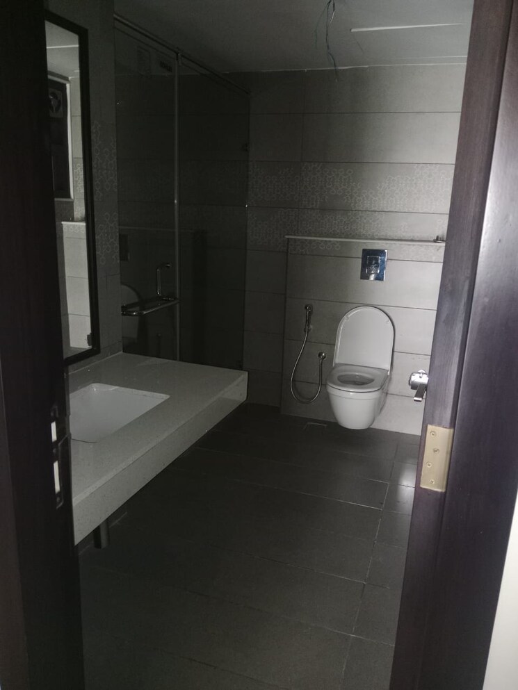 Bathroom, embassy-grove 4 Bedroom 6270 Sq.Ft. Apartment In Kodihalli Bangalore 8911123