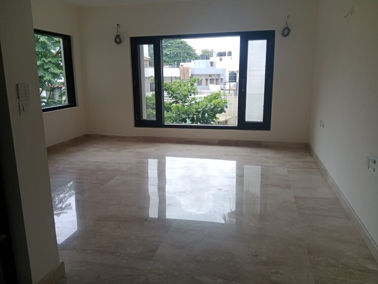 Room, embassy-grove 4 Bedroom 6270 Sq.Ft. Apartment In Kodihalli Bangalore 8911123