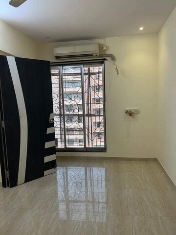 Room in 1 BHK Apartment at DGS Sheetal Heights, Nalasopara East – for Rent
