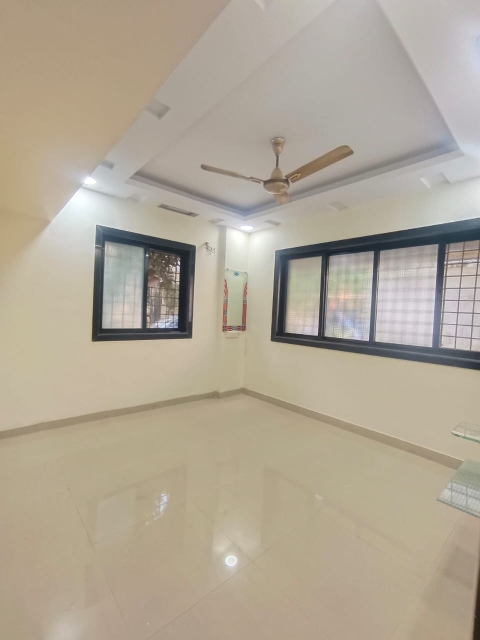 2 BHK + Pooja Room Apartment For Rent in Harjas CHS