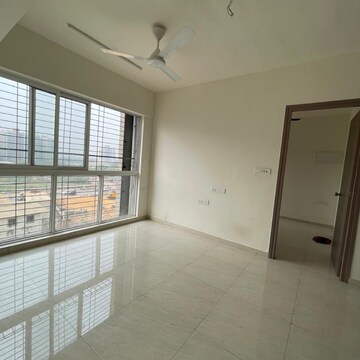 Room in 2 BHK Apartment at Lodha Crown Taloja Quality Homes, Taloja Bypass Road – for Rent