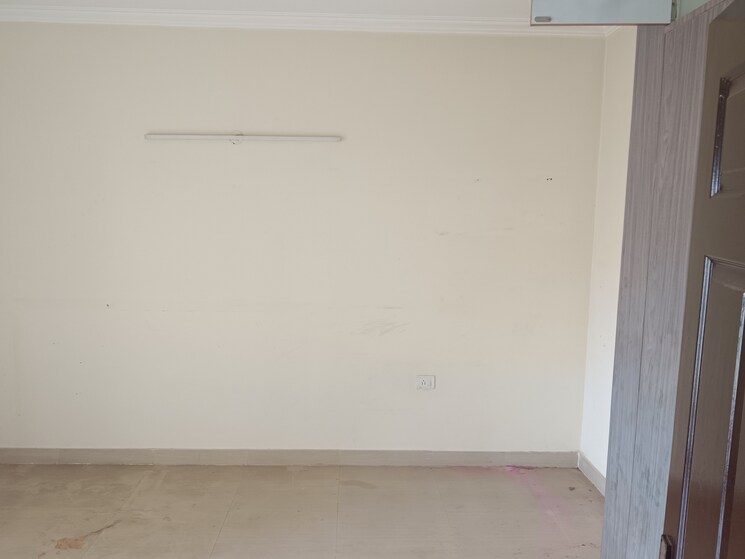 Room, paramount-floraville 3 Bedroom 1270 Sq.Ft. Apartment In Sector 137 Noida 8911159