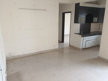 Room in 3 BHK Apartment at Paramount Floraville, Sector 137 – for Sale