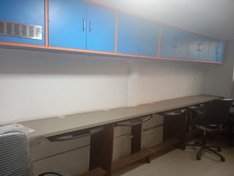 Floor Plan, haware-fantasia Commercial Office Space 230 Sq.Ft. In Vashi Sector 28 Navi Mumbai 8911152