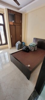 1 BHK + Servant Room 50 Sq.Yd. Builder Floor in Chattarpur